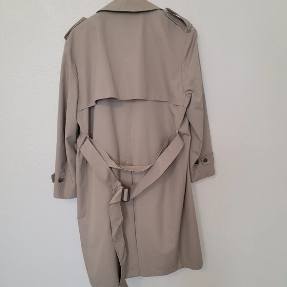 London Fog VTG Classic Men's Tan Trench Coat Sz 42 Short - Picture 5 of 7